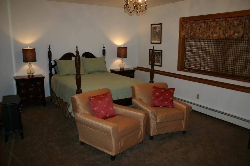 Maria's Creekside B&B Anchorage Bagian luar foto